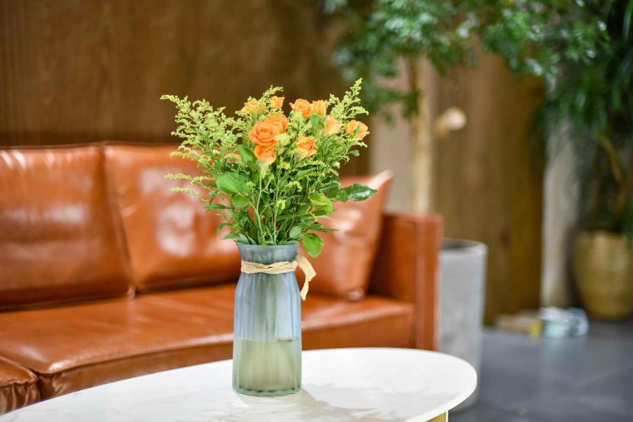 Xingshe Alley Courtyard Hotel Beijing Wangfujing Forbidden City Branch - Breakfast Included & English Speaking Reception & Free Wifi And Laundry Room & Hutong Culture & Cat-Keeping & Flower-Growing Terrace & One Day Tour Service & Free Coffee Zewnętrze zdjęcie