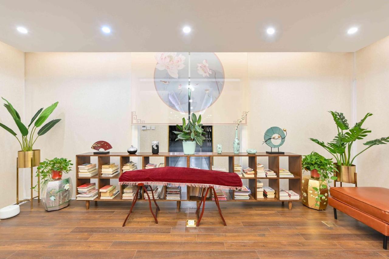Xingshe Alley Courtyard Hotel Beijing Wangfujing Forbidden City Branch - Breakfast Included & English Speaking Reception & Free Wifi And Laundry Room & Hutong Culture & Cat-Keeping & Flower-Growing Terrace & One Day Tour Service & Free Coffee Zewnętrze zdjęcie