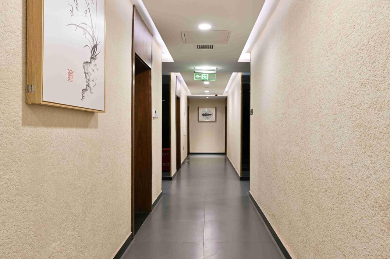 Xingshe Alley Courtyard Hotel Beijing Wangfujing Forbidden City Branch - Breakfast Included & English Speaking Reception & Free Wifi And Laundry Room & Hutong Culture & Cat-Keeping & Flower-Growing Terrace & One Day Tour Service & Free Coffee Zewnętrze zdjęcie