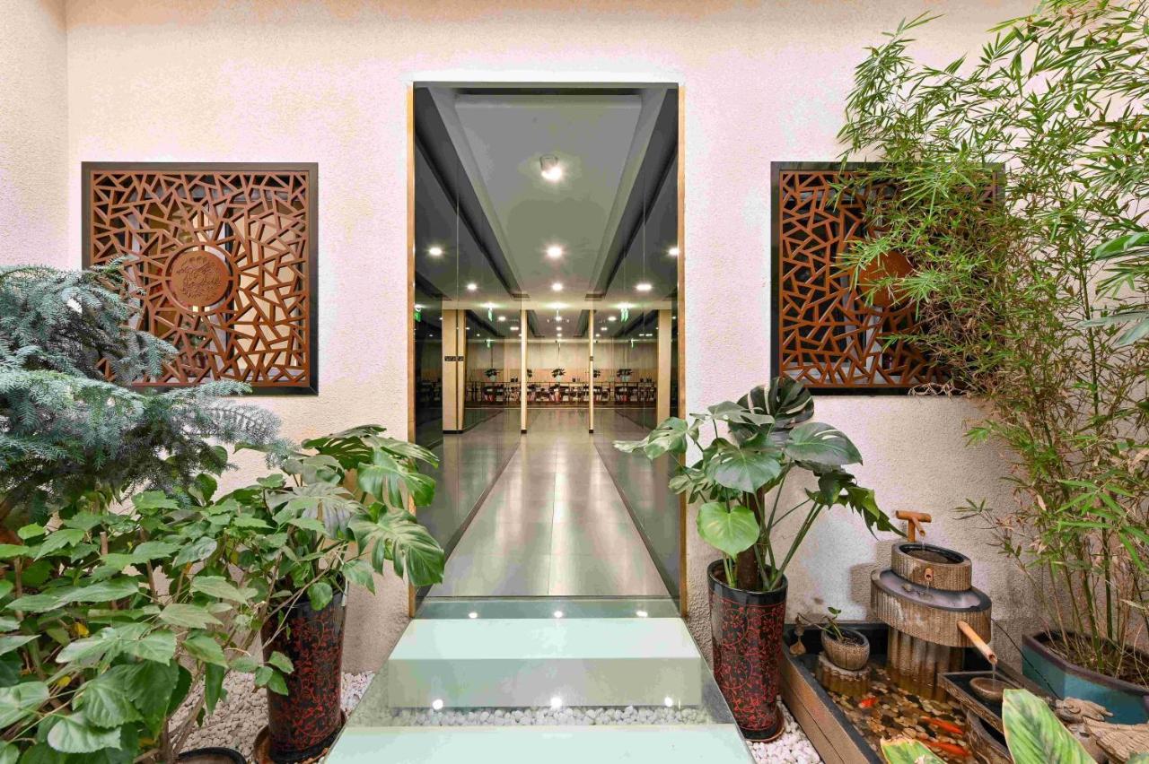 Xingshe Alley Courtyard Hotel Beijing Wangfujing Forbidden City Branch - Breakfast Included & English Speaking Reception & Free Wifi And Laundry Room & Hutong Culture & Cat-Keeping & Flower-Growing Terrace & One Day Tour Service & Free Coffee Zewnętrze zdjęcie