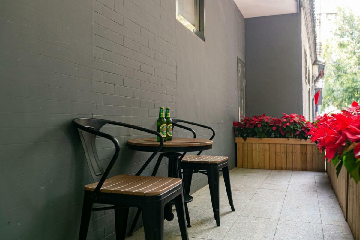 Xingshe Alley Courtyard Hotel Beijing Wangfujing Forbidden City Branch - Breakfast Included & English Speaking Reception & Free Wifi And Laundry Room & Hutong Culture & Cat-Keeping & Flower-Growing Terrace & One Day Tour Service & Free Coffee Zewnętrze zdjęcie